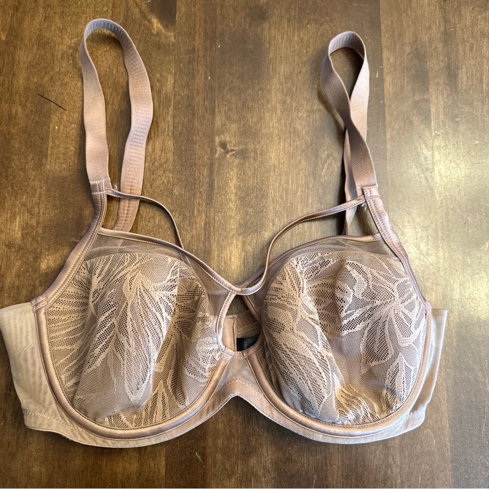 Understance Bra 30D Lace Sexy Lingerie Comfy Everyday Latte Underwire Adjustable